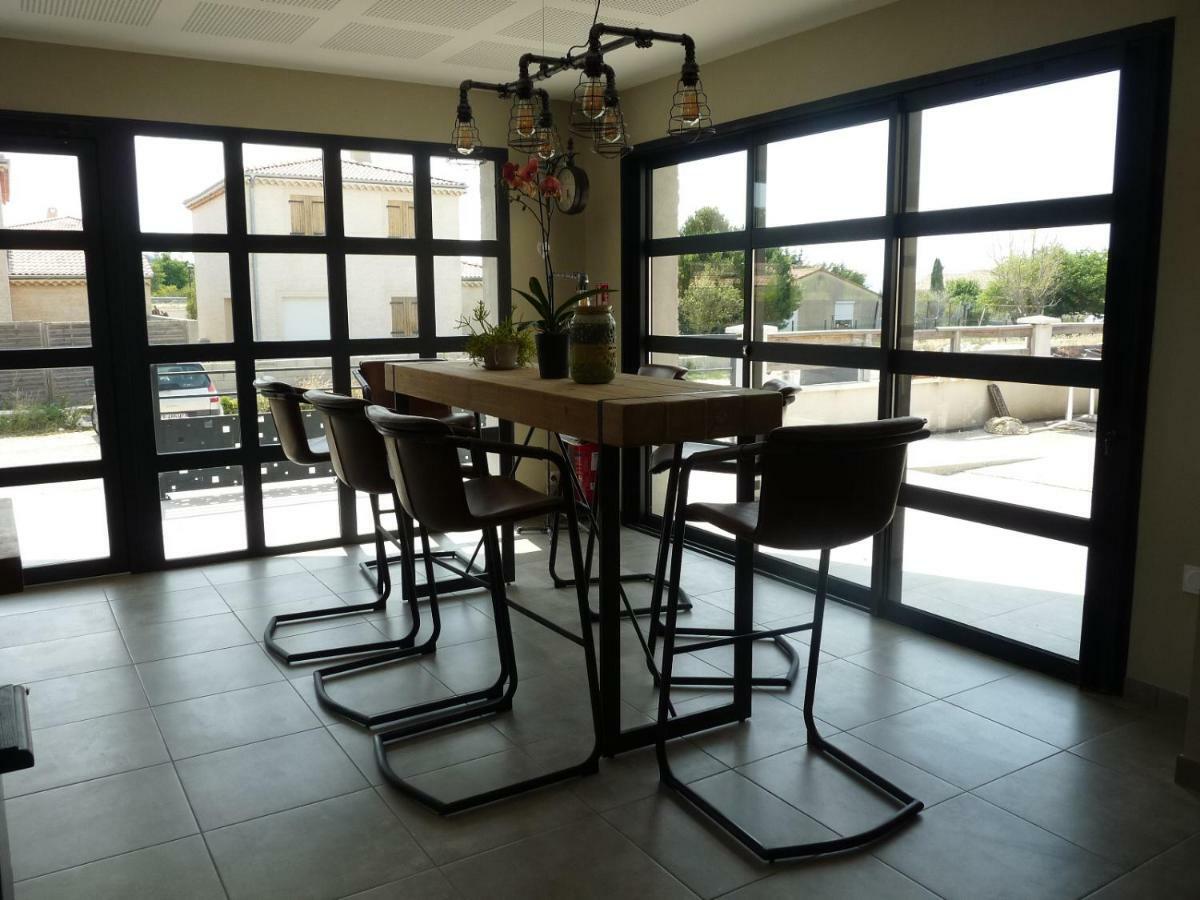 L'Horloge Gourmande Otel Donzère Dış mekan fotoğraf